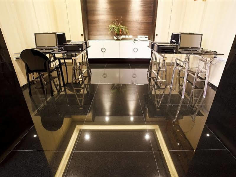 Royal Group Hotel Ho Yi Branch Kaohsiung Zewnętrze zdjęcie